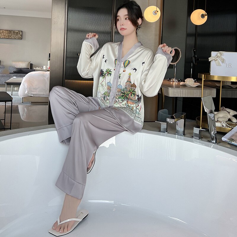 Lisacmvpnel 2022 New Spring Pajamas Women's Ice Silk Long Sleeve Suit Court Style Ice Silk Large Home Clothes