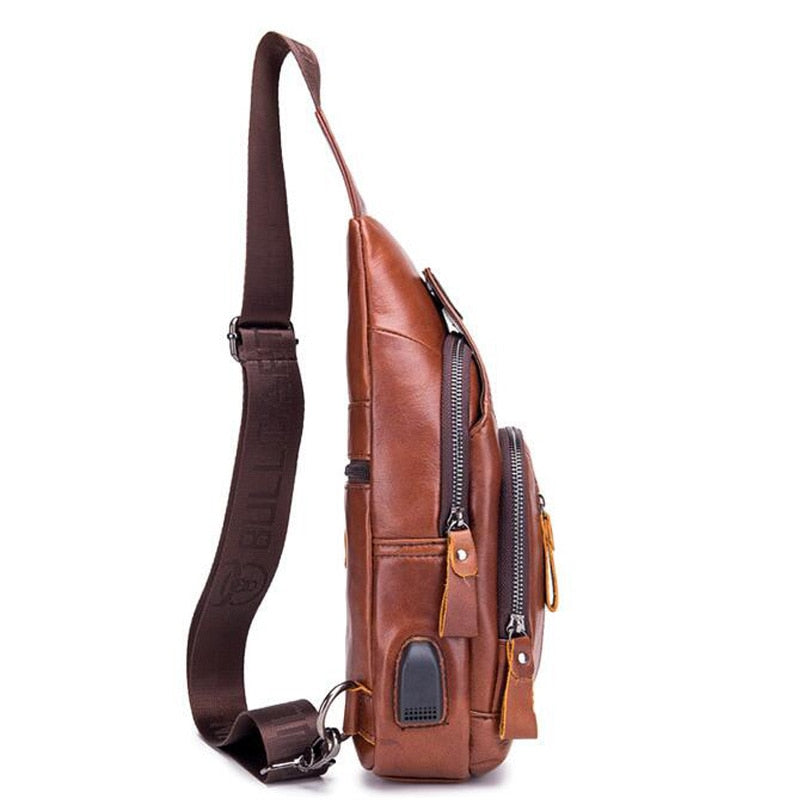 2023 new 100% cowhide Leather Casual Fashion Crossbody Chest Bag men's leather bag USB Charging Travel Shoulder Bag Daypack Male