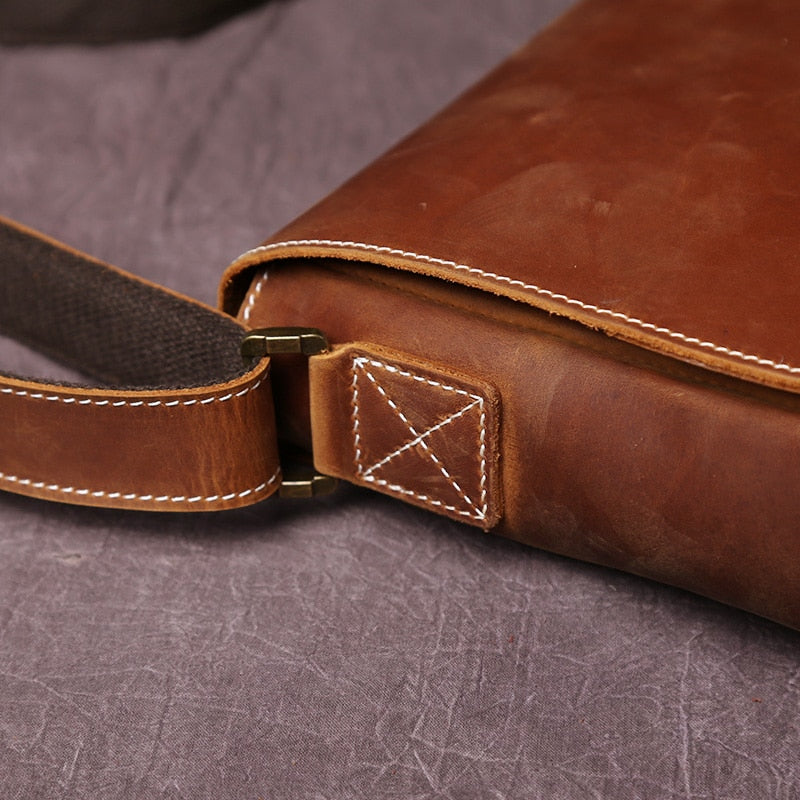 NZPJ Men's Retro Leather Shoulder Bag Crazy-Horse Leather  Horizontal Crossbody Bag Top Layer Leather Casual Ipad  Bad