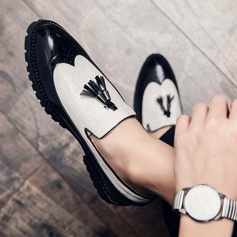 New Tassel Casual Loafers Men Leather Shoes Fashion Wedding Party Shoes Luxury Men Designer Business Flats Shoes Plus Size 38-47